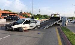 Kırşehir’de otomobil istinat duvarına çarptı: 1 ölü