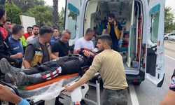 Yunus polislerinin motosikleti devrildi: 2 yaralı