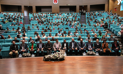 Yozgat’ta “Türk Dili Tarihine Bir Bakış” konferansı düzenlendi