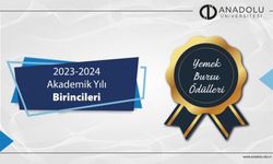 Anadolu Üniversitesi başarının yanında