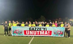 Diyarbakır’da futbol turnuvasında ‘Gazze’yi unutma’ pankartı açıldı