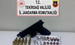 Çorlu’da uyuşturucu operasyonunda hap ve silah ele geçirildi