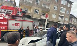 Hakkari’de maddi hasarlı trafik kazası