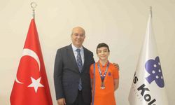 İhlas Koleji öğrencisi karate şampiyonasında gümüş madalya kazandı