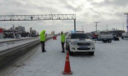 Kars-Digor karayolu ulaşıma kapatıldı