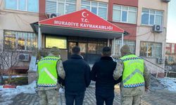 Van’da 5 düzensiz göçmen ile 2 organizatör yakalandı