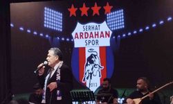 Başkan Demir, Serhat Ardahaspor kulübü dayanışma gecesinde konser verdi