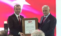 Binali Yıldırım: "Evlatlarımızı geleceğe daha iyi hazırlayacak tedbirler alıyoruz"