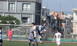 Çeşme Belediyespor ligin ikinci yarısına puan kaybıyla başladı