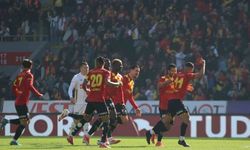 Trendyol Süper Lig: Göztepe: 1 - Antalyaspor: 0 (İlk yarı)