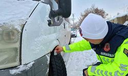 Ağrı İl Jandarma Komutanlığı’ndan Trafik Denetimi
