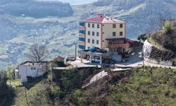 Heyelan mahalleyi tehdit ediyor