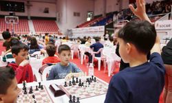 Aliağa’da Kyme Satranç Turnuvası düzenlendi