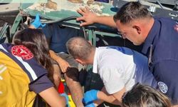 Araçta sıkışan vatandaşı itfaiye ekipleri kurtardı