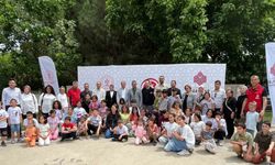 Aydın’da burs alan çocuklara şenlikli sürpriz