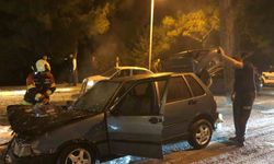 Ayvalık’ta araç yangını korkuttu