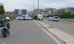 Boşanma aşamasındaki eşini kafasından silahla vurarak öldürdü
