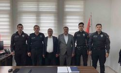 Bulanık’ta devriye atarken hayat kurtaran polislere teşekkür ziyareti
