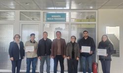 Burhaniye MYO’da başarılı öğrenciler ödüllendirildi