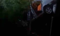 Bursa’da kontrolden çıkan otomobil bahçeye uçtu : 1 yaralı
