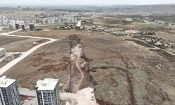 Büyükşehir Belediyesi Karaköprü’ye yeni bir cadde kazandırıyor