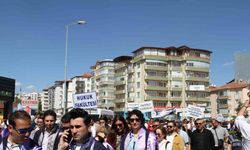 ÇAKÜFEST 2025 Bilim, Kültür ve Sanat Festivali kortej yürüyüşü yoğun ilgi gördü