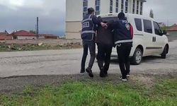 ’Cinsel istismar’ suçundan aranan 2 kişi yakalandı