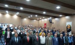 Devir-teslim töreninde rektör gözyaşlarını tutamadı