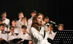 Fen Lisesi’nden türkü ve enstrüman dinletisi