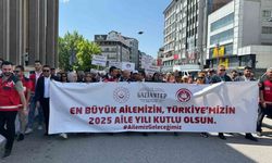 Gaziantep’te ’Aile Yılı’ kapsamında kortej yürüyüşü düzenlendi
