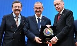 GSO TOBB delegelerine hizmet şeref belgesi verildi