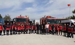 Hatay itfaiyesinden üniversite öğrencilerine yangın eğitimi