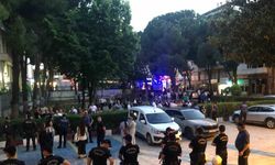 İzmir’de Cumhurbaşkanı’na hakaret içerikli duvar yazısı yazan 4 şüpheli tutuklandı