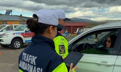 Jandarma örnek sürücüleri ödüllendirdi