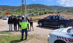 Jandarma, vatandaşlara trafik kurallarını anlattı