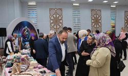 Kadınlar festivalde emeklerini sergiledi