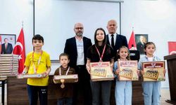 Kastamonu’da düzenlenen satranç turnuvasında gençler kıyasıya yarıştı