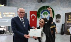 Odunpazarı Belediyesi Sunuculuk Atölyesi’nden mezuniyet coşkusu