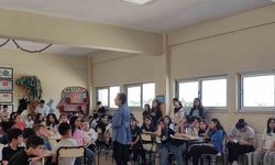Okudukları kitabın yazarıyla buluştular