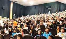 Onikişubat Belediyesi’nden kırsaldaki 1500 öğrenciye sinema hediyesi