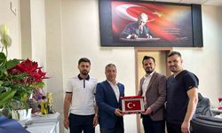 Sağlık-Sen temsilcisi Silopi Devlet Hastanesi’nde sağlık personeli ile bir araya geldi