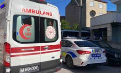 Servis minibüsünün çarptığı 7 yaşındaki çocuk yaralandı