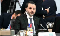 Suriye Dışişleri Bakanı Şeybani: "AB’nin Suriye’ye uyguladığı yaptırımları kaldırarak Suriye halkıyla birlikte yeni bir tarihi başarıya imza attık"