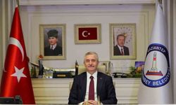 Tahmazoğlu, Anneler Günü’nü kutladı