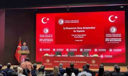Ticaret Bakanı Ömer Bolat: "Yılda 1 trilyon 322 milyar dolar milli gelir üretmekteyiz"