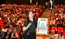 Tomarza Şehit Nazmi Kapucu Anadolu Lisesi il birincisi oldu