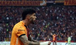 Trendyol Süper Lig: Galatasaray: 4 - Sivasspor: 1 (İlk yarı)