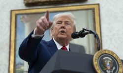 Trump, Ukrayna’da barış için Putin ve Zelenskiy ile üçlü görüşmeye hazır