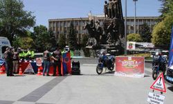 Uşak’ta öğrencilere kırmızı düdük dağıtıldı