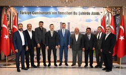 Vali Çiftçi, muhtarları kabul etti